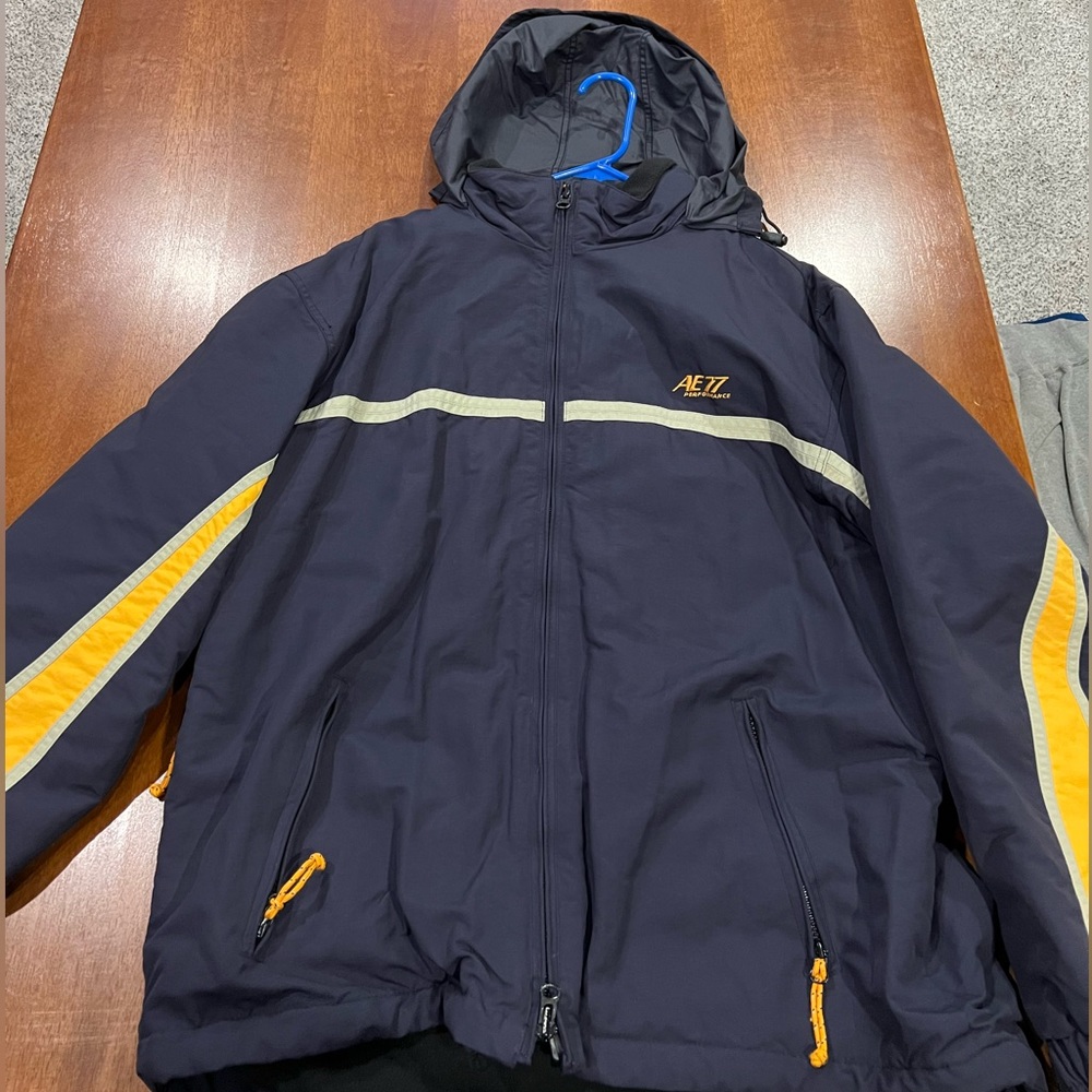 American Eagle Winter Jacket Size Medium - image 1
